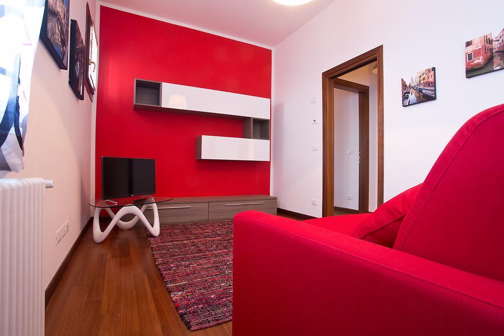 Good Wine Apartments Venice Room photo
